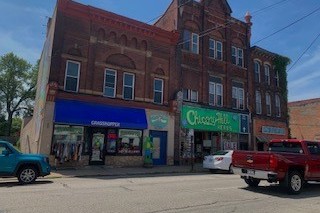 shops on the hill horizontal